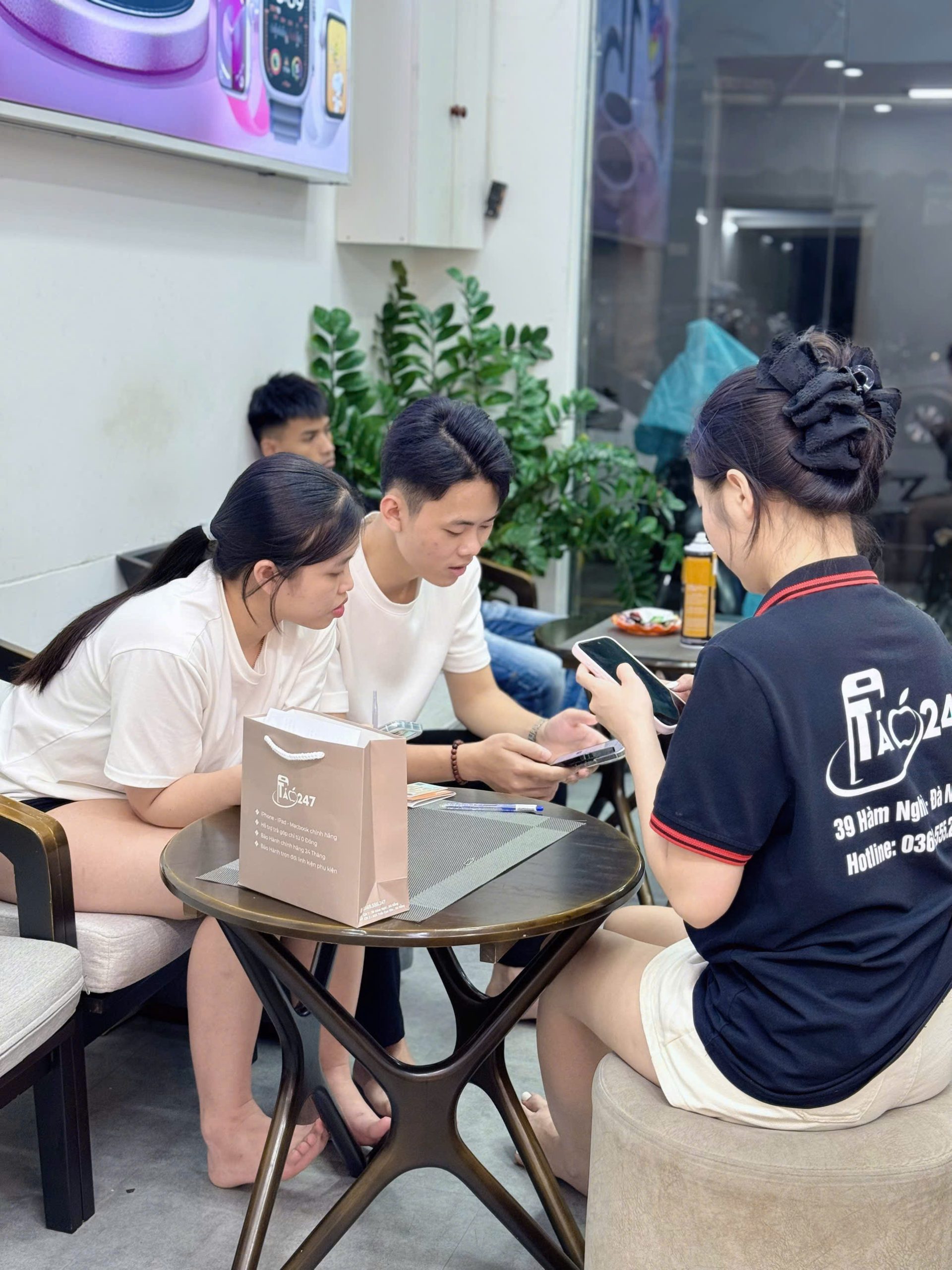 iPhone 16 mới chính hãng tại Đà Nẵng – Hình ảnh chụp thực tế tại Táo 247