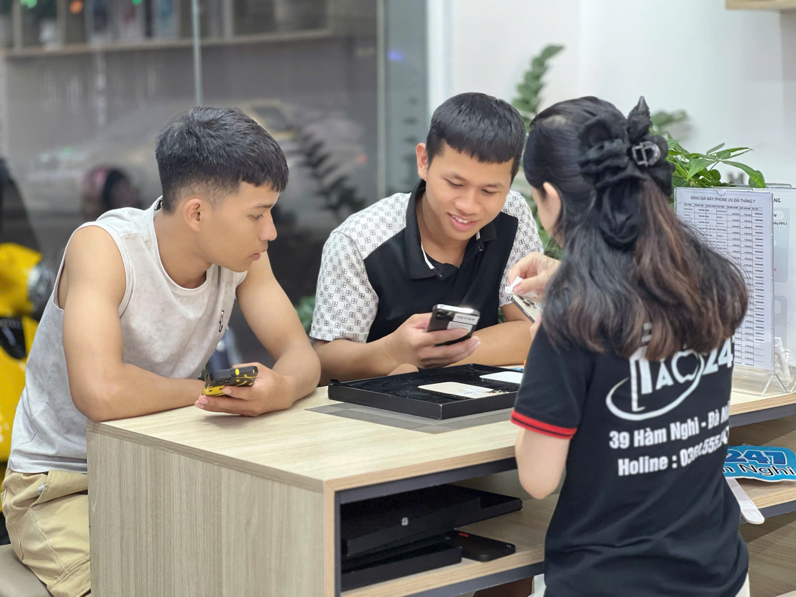 Tư vấn mua iPhone cũ giá rẻ Đà Nẵng tại cửa hàng Táo 247