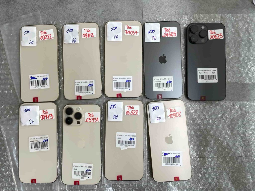 iPhone cũ đẹp Đà Nẵng nguyên zin trưng bày tại cửa hàng Táo 247