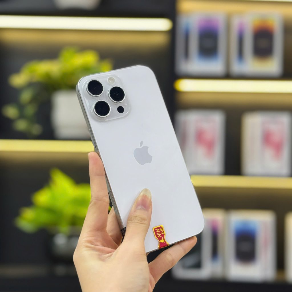 iPhone 14 Pro Max trắng zin 100% tại Táo 247 Đà Nẵng – máy đẹp, chuẩn zin, bảo hành dài hạn