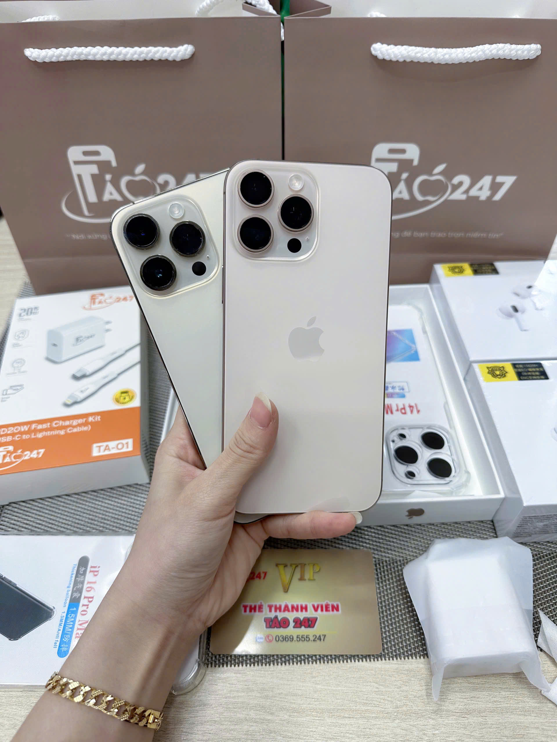 iPhone Pro Max cũ fullbox tại Táo 247 Đà Nẵng – Máy zin 100%, tặng kèm phụ kiện, thẻ VIP