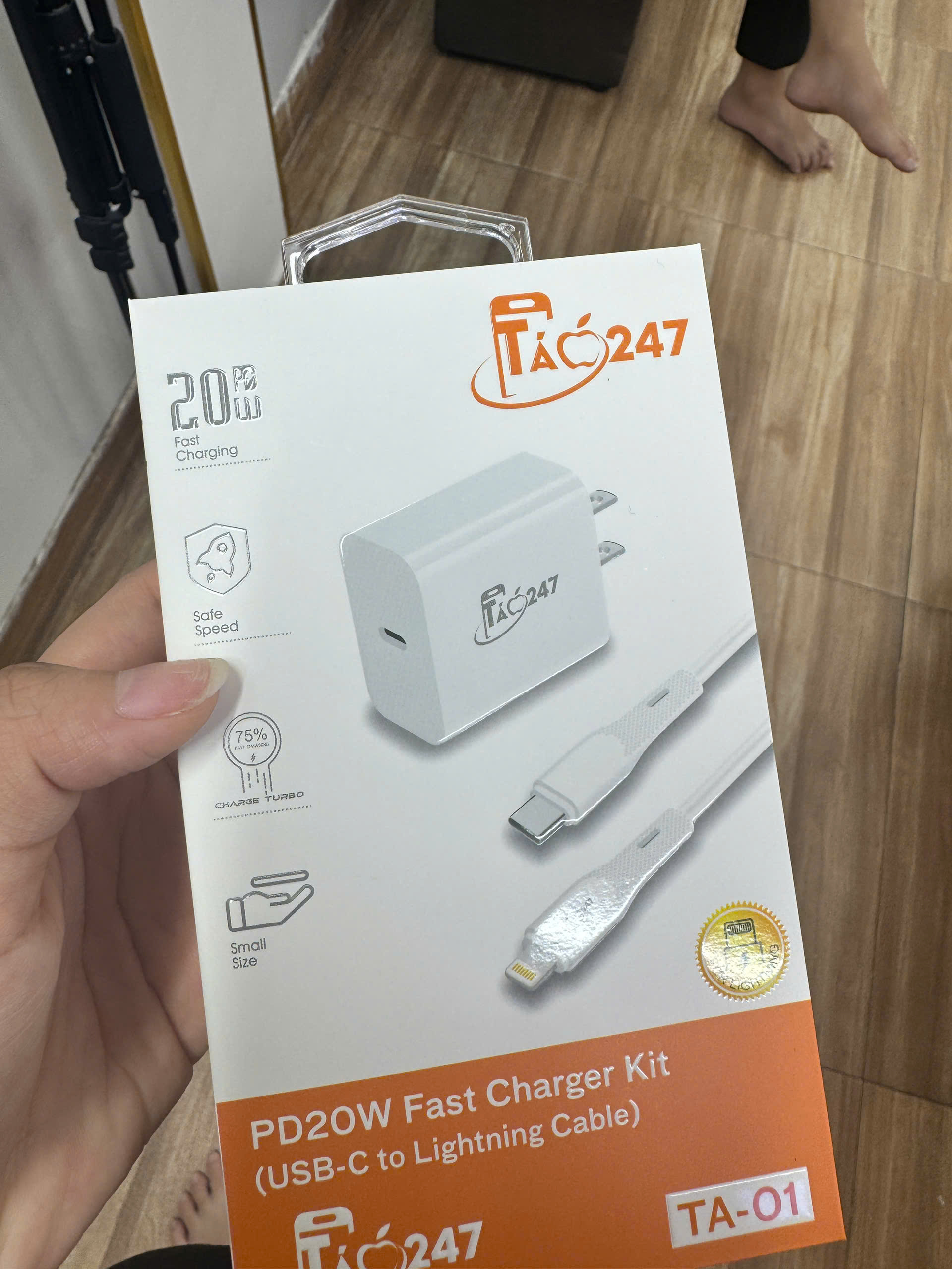 Sạc iPhone chính hãng Đà Nẵng - Táo 247 bảo hành 2 năm, chất lượng chuẩn châu Âu