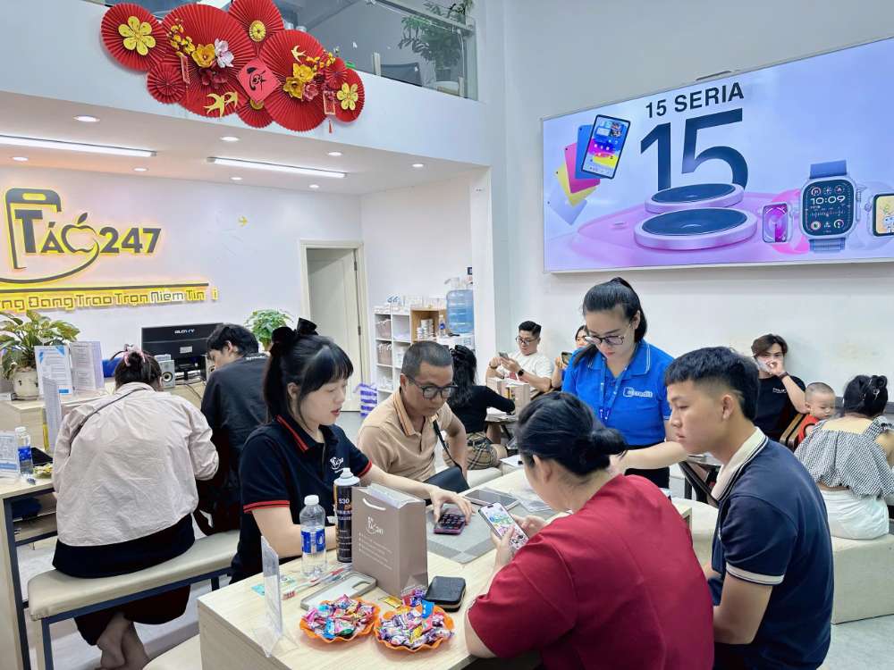 iPhone cũ Táo 247 Hồ Chí Minh – cửa hàng uy tín, khách hàng đông đúc tại Gò Vấp