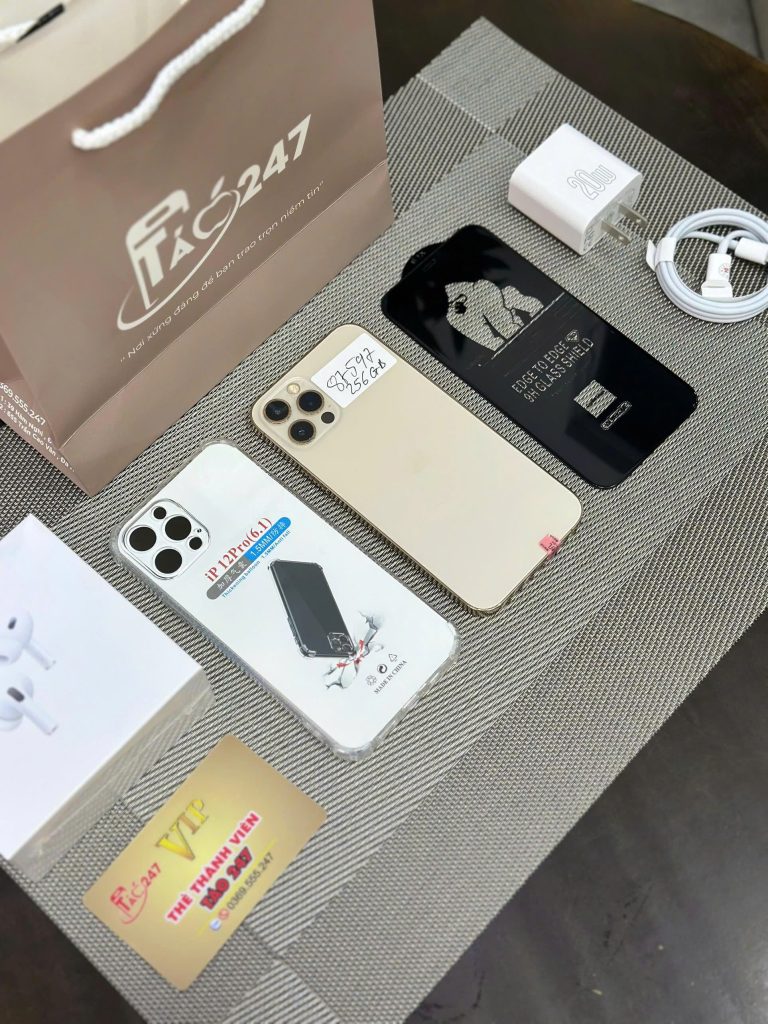 z7079455712281_6ca72c900bb9a008628847046805131d