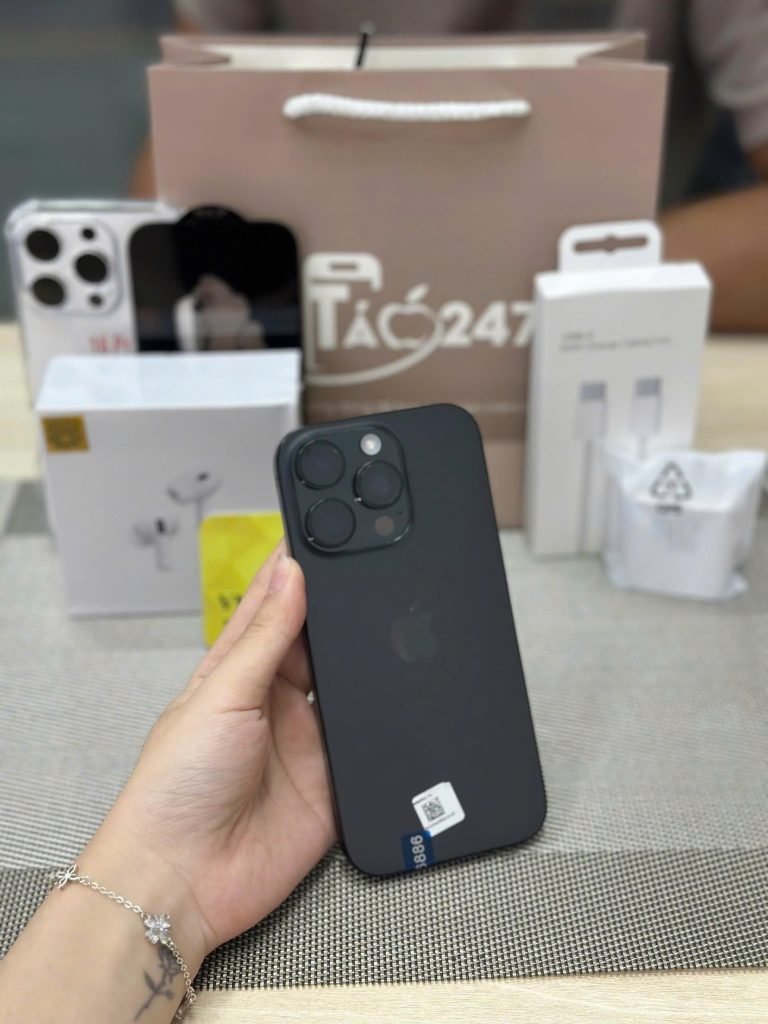 z7079539988700_7413504fc483615b897efa0af1d48c03