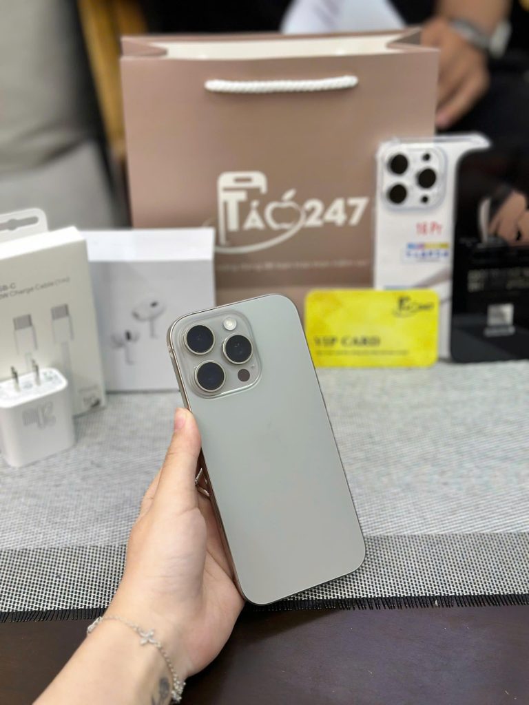 z7079540724218_431ac4a9ea54ff4fbdae45b81121c423