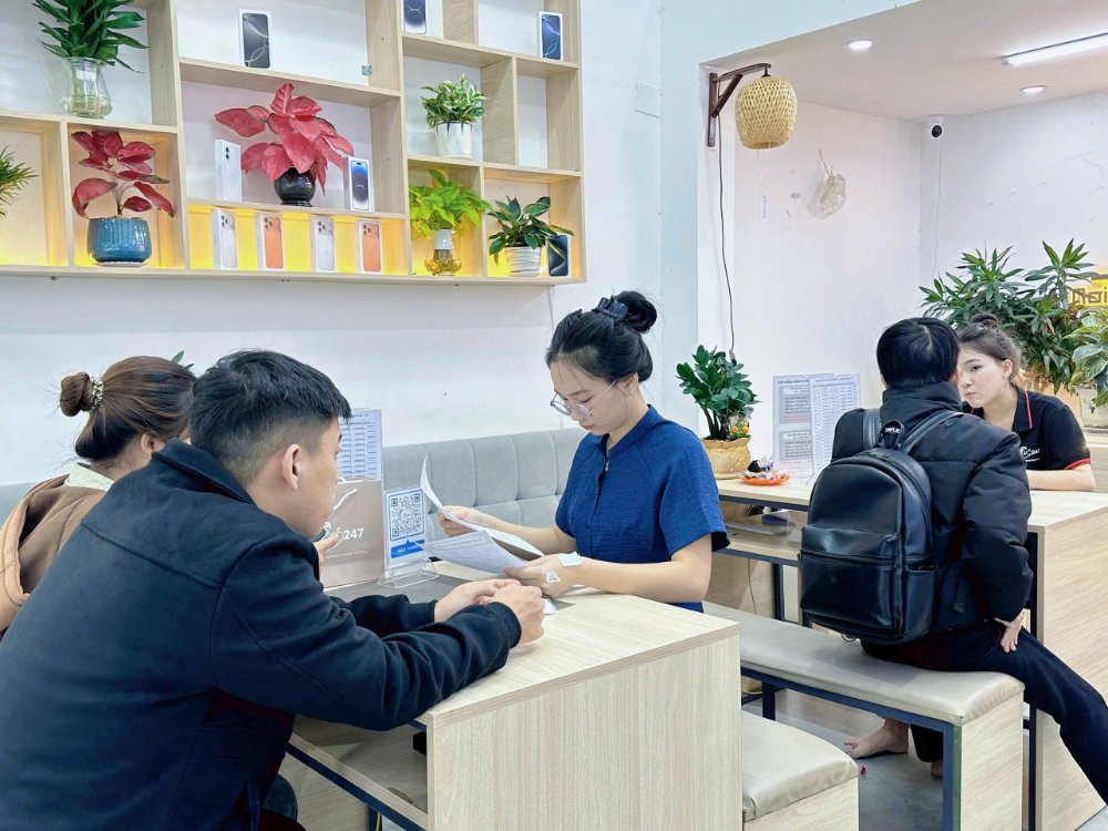 Thay pin iPhone có bảo hành Đà Nẵng tại Táo 247 – Dịch vụ chính hãng, an toàn, giá tốt