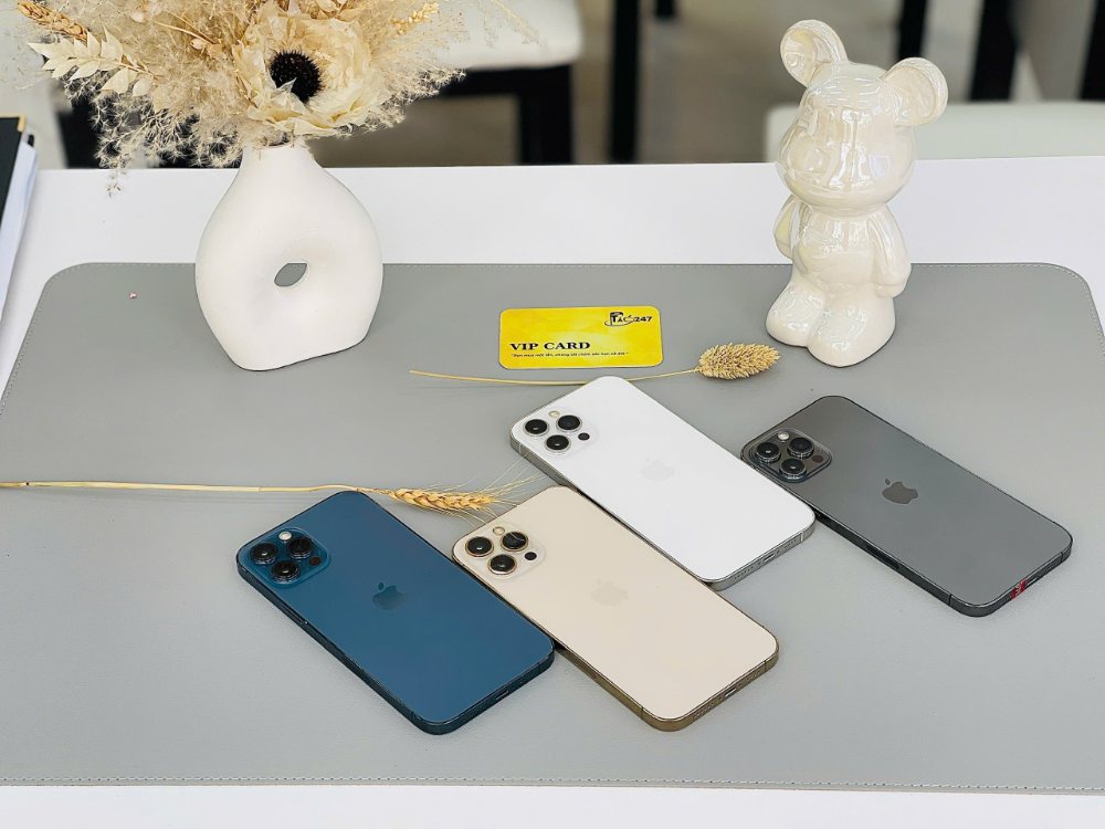 iPhone 12 trưng bày tại Táo 247 Đà Nẵng – máy zin, pin chính hãng, bảo hành dài hạn