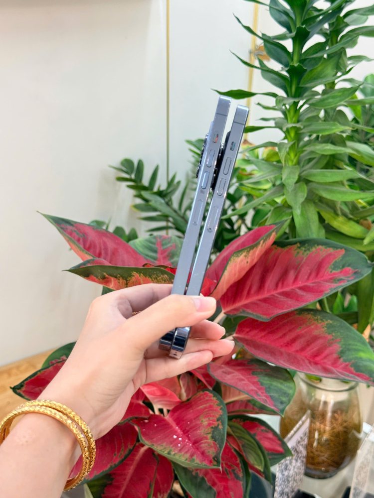 iPhone 13 Pro Max cũ zin viền sáng bóng tại Táo 247 HCM