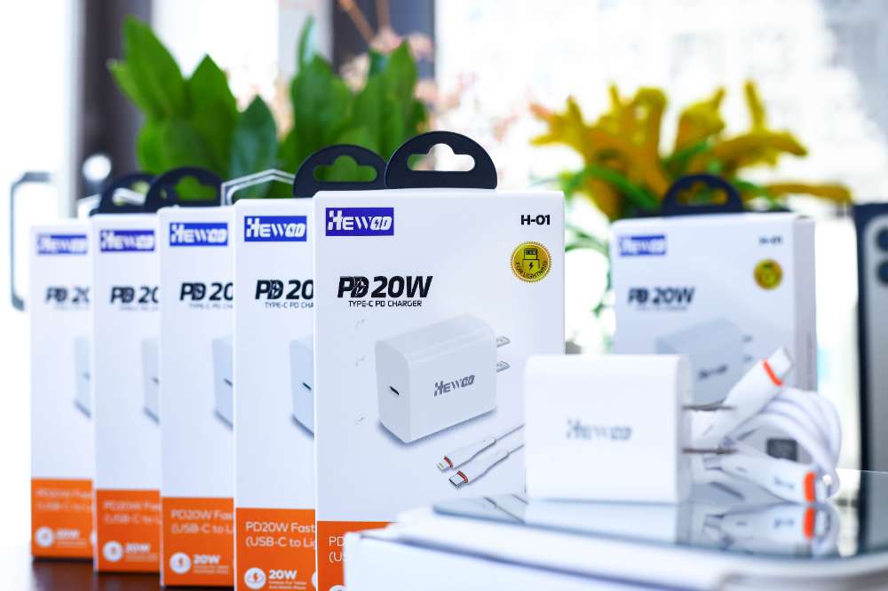 Sạc iPhone chính hãng Táo 247 Hồ Chí Minh – hàng chuẩn xuất khẩu, bảo hành 2 năm