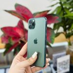 iPhone 11 Pro màu xanh midnight green chính hãng Apple, cầm tay thực tế