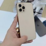 iphone 12 pro max gold tại Táo 247, cầm tay thực tế, máy cũ like new 99%, màu vàng gold sang trọng