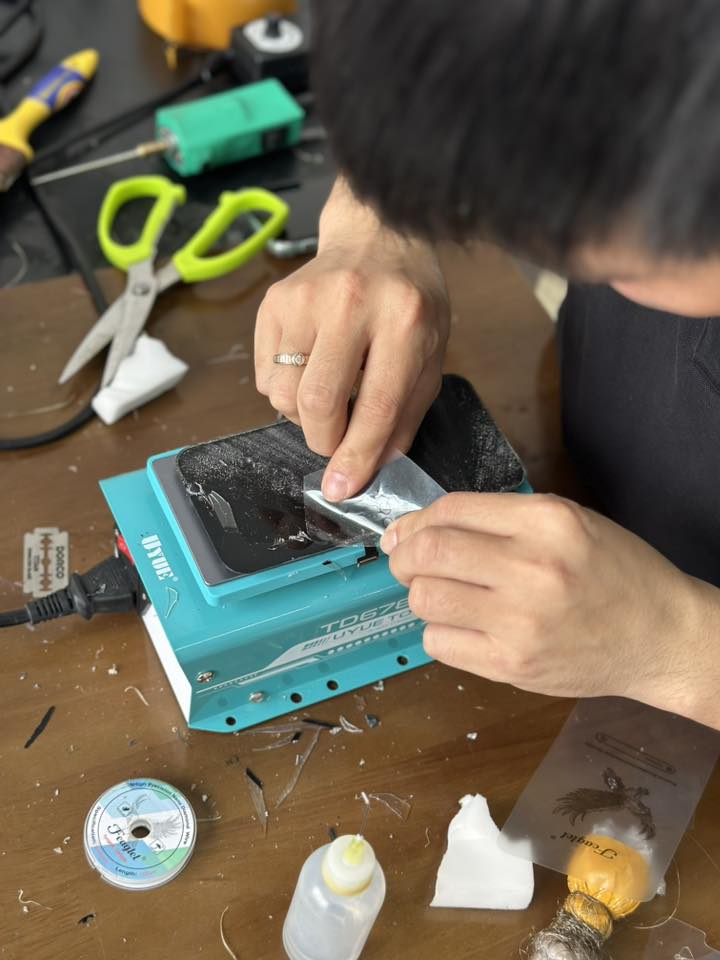 Thay kính màn iPhone Tại Táo 247 Đà Nẵng