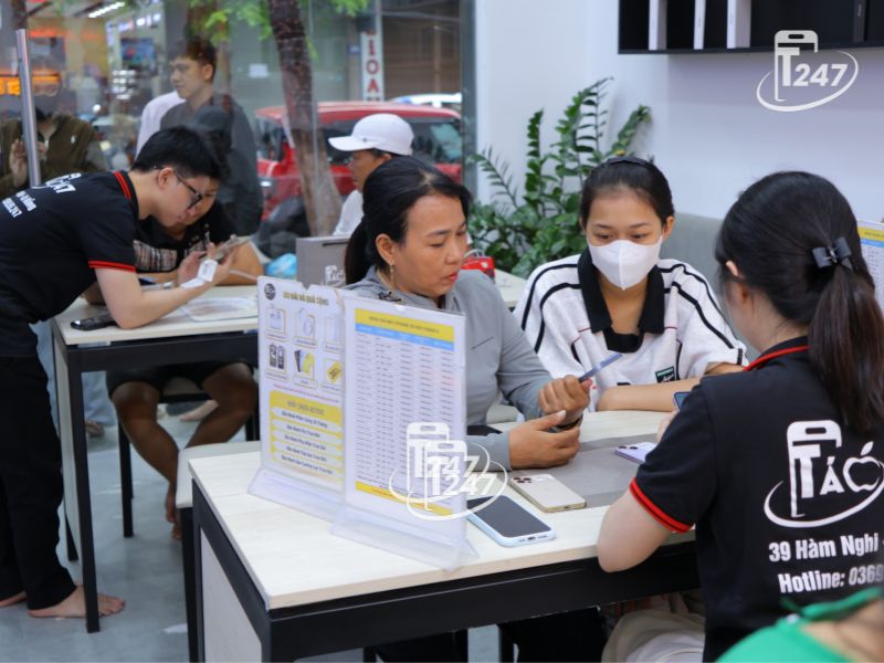 Tư vấn chọn mua phiên bản phù hợp với khách hàng