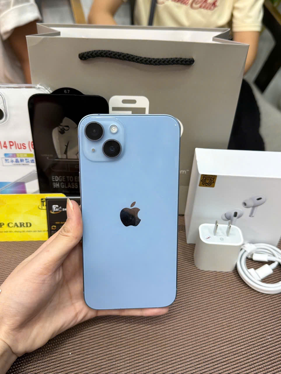 iPhone 14 Plus