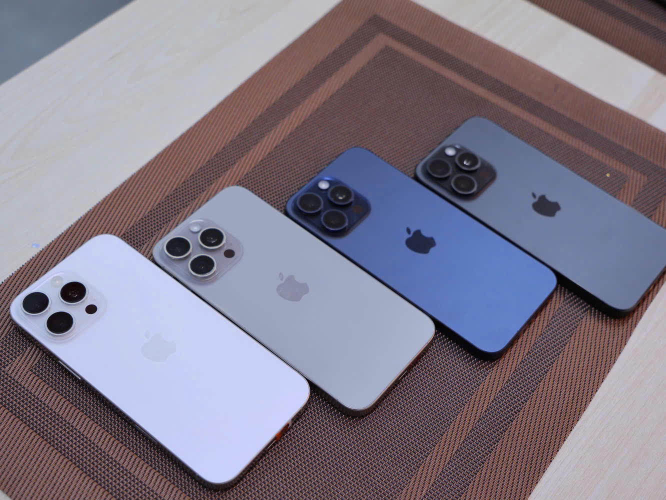 iPhone 15 Pro Max