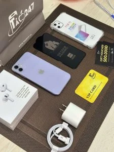 iPhone 11
