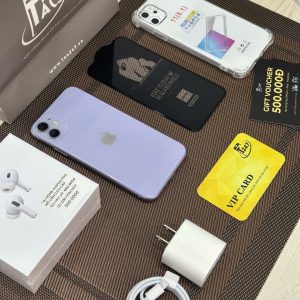 iPhone 11 cũ màu Tím kèm tai nghe không dây, sạc, cường lực, ốp lưng và voucher tại Táo 247 Đà Nẵng