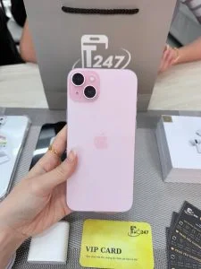 iPhone 15 Plus