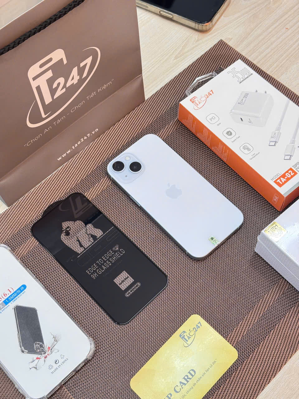 iPhone 15