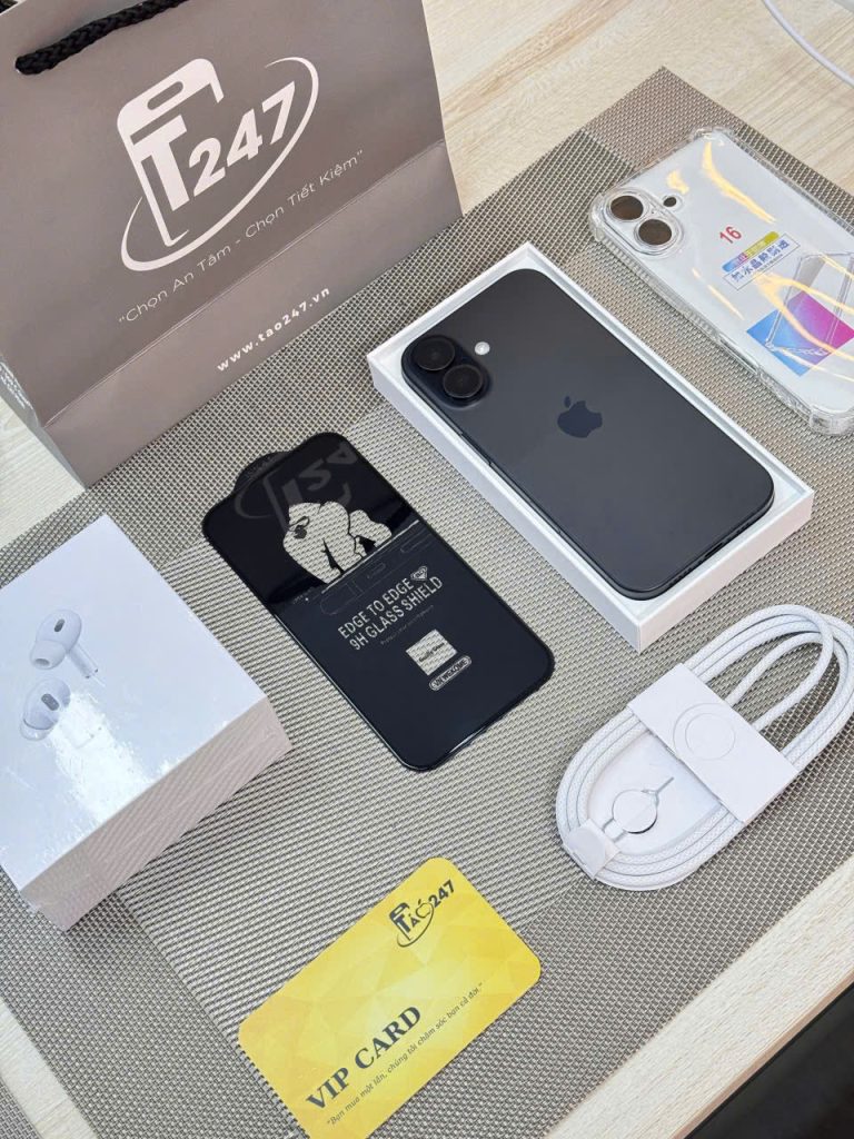 iPhone 16 thực tế tại Táo 247, so sánh iPhone 16 hay 17e