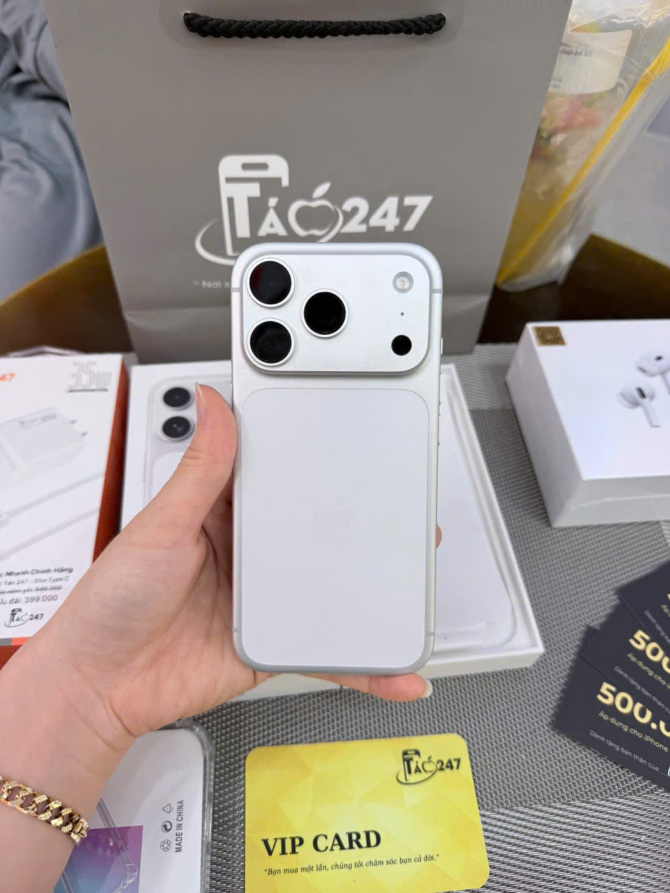 iPhone 17 Pro