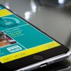 Ứng dụng ngân hàng trên điện thoại, minh họa iPhone Lock dùng app ngân hàng